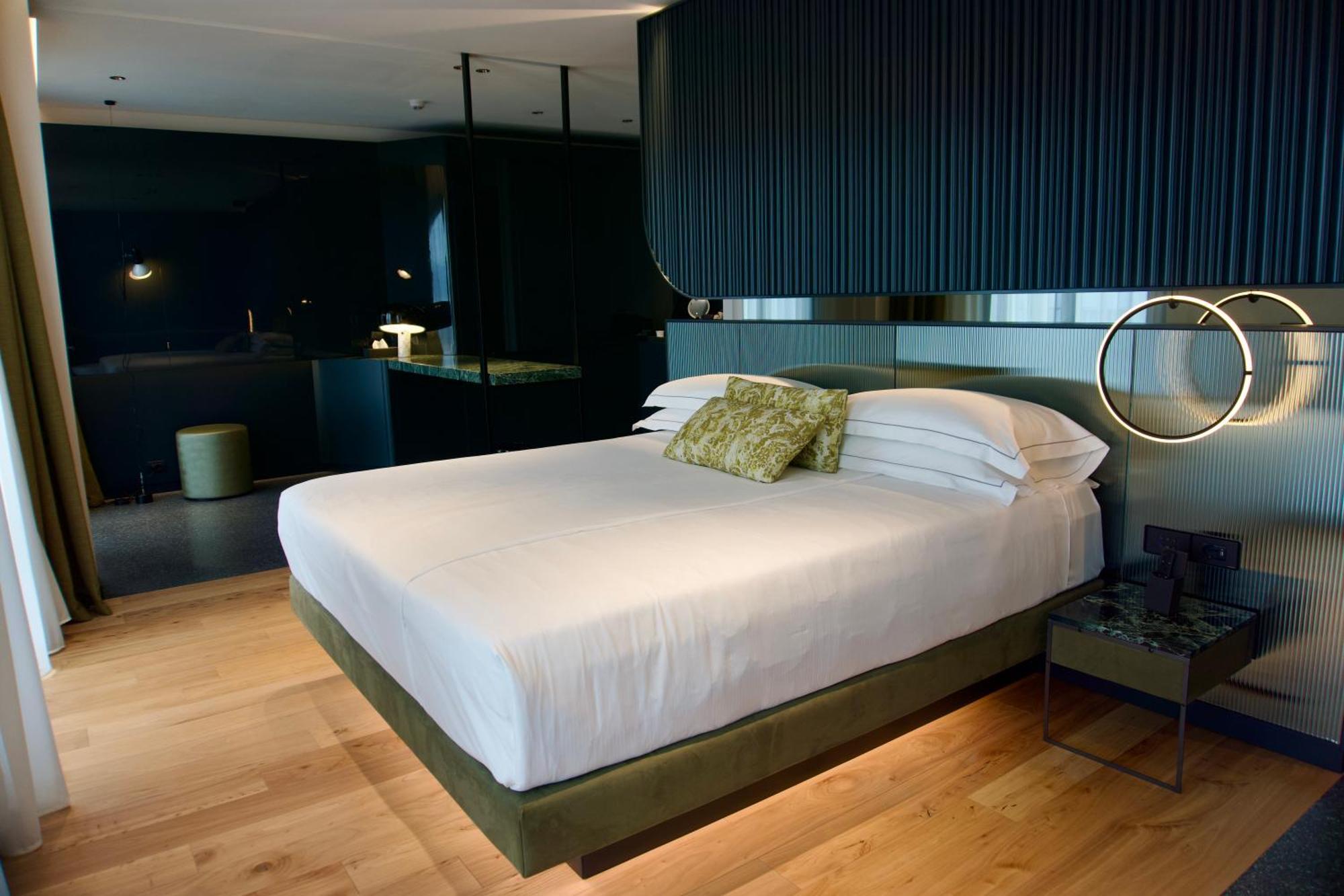 Hotel Ristorante Al Caminetto Worldhotels Crafted Adults Only Торри-дель-Бенако Экстерьер фото