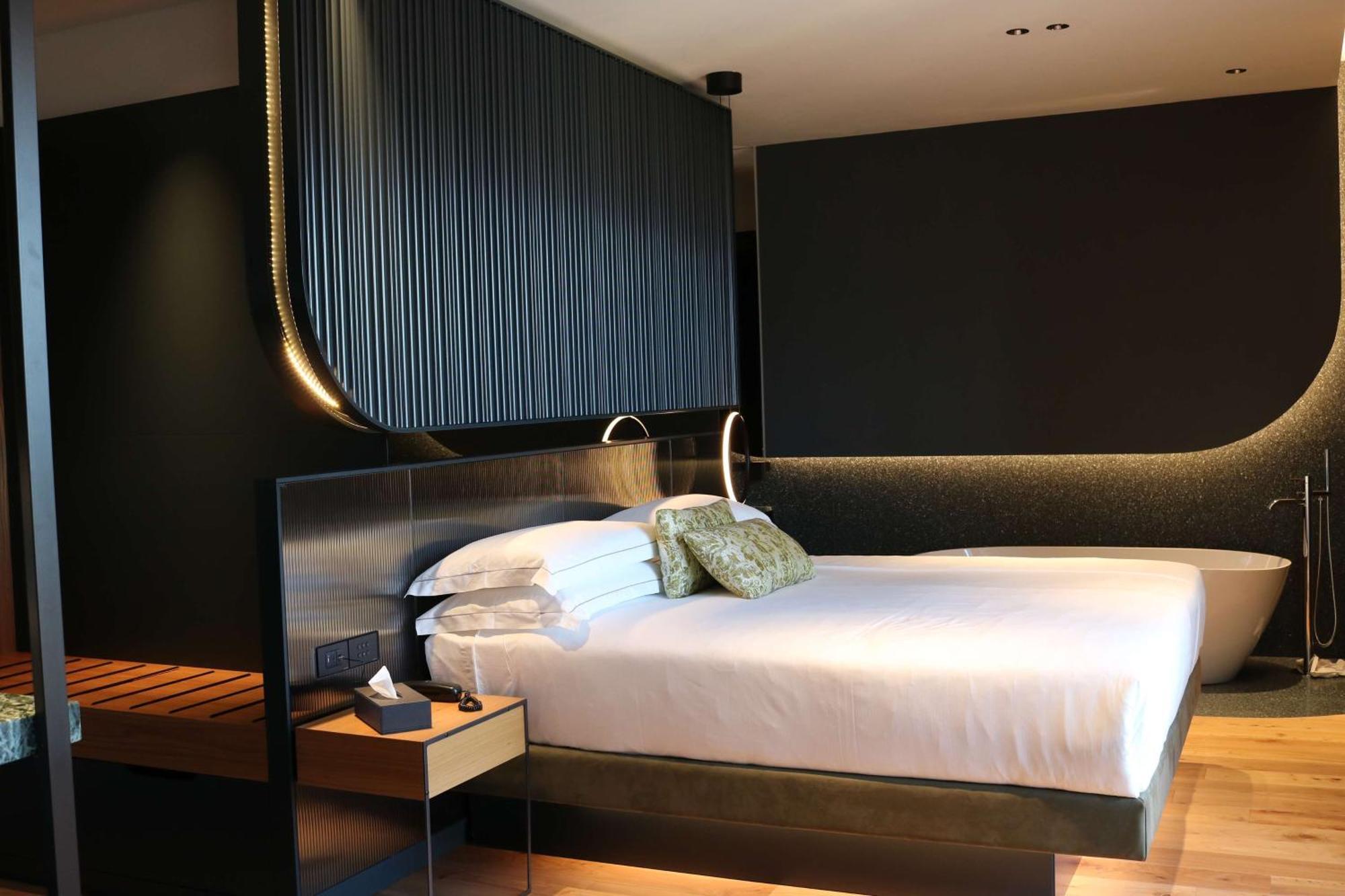 Hotel Ristorante Al Caminetto Worldhotels Crafted Adults Only Торри-дель-Бенако Экстерьер фото