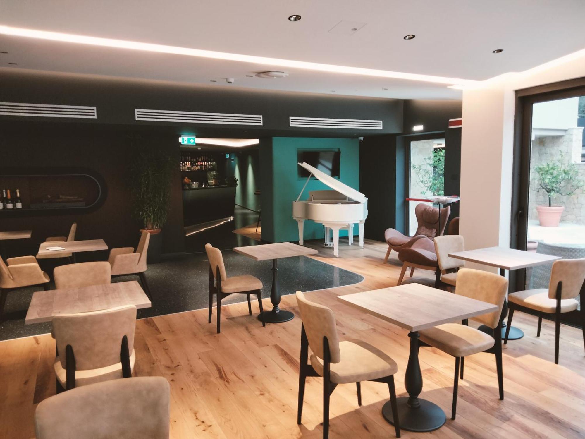 Hotel Ristorante Al Caminetto Worldhotels Crafted Adults Only Торри-дель-Бенако Экстерьер фото